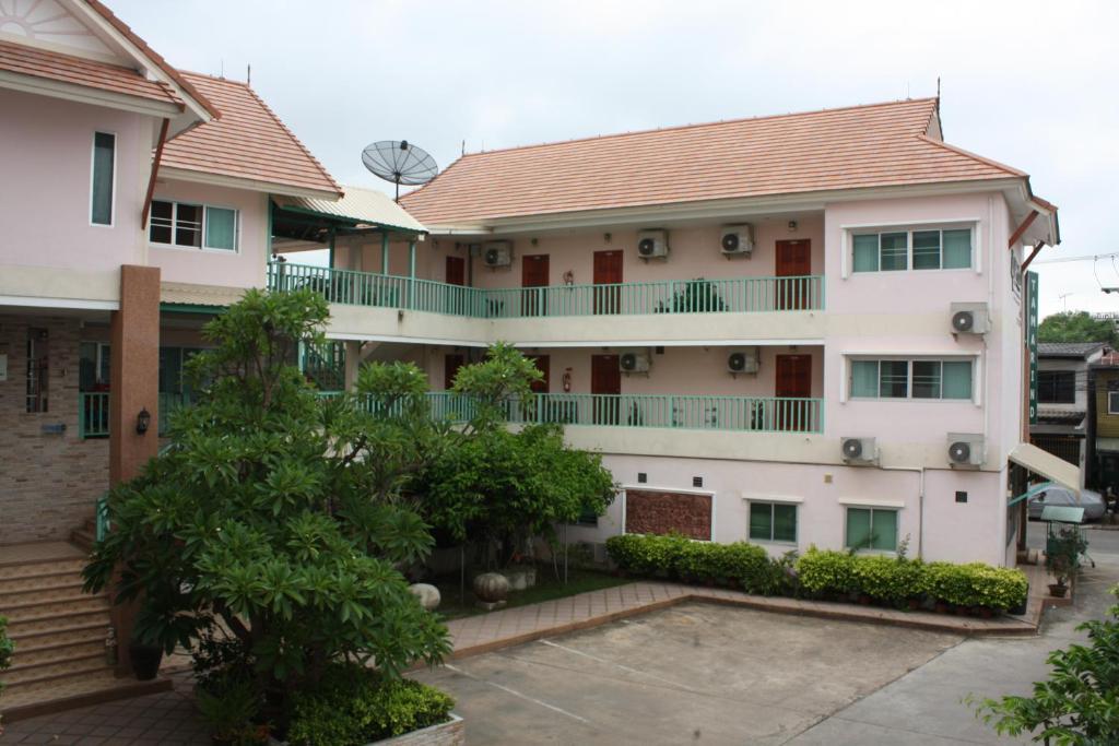 Tamarind Residences Khonkaen บ้านแทมมารีน Khon Kaen Luaran gambar